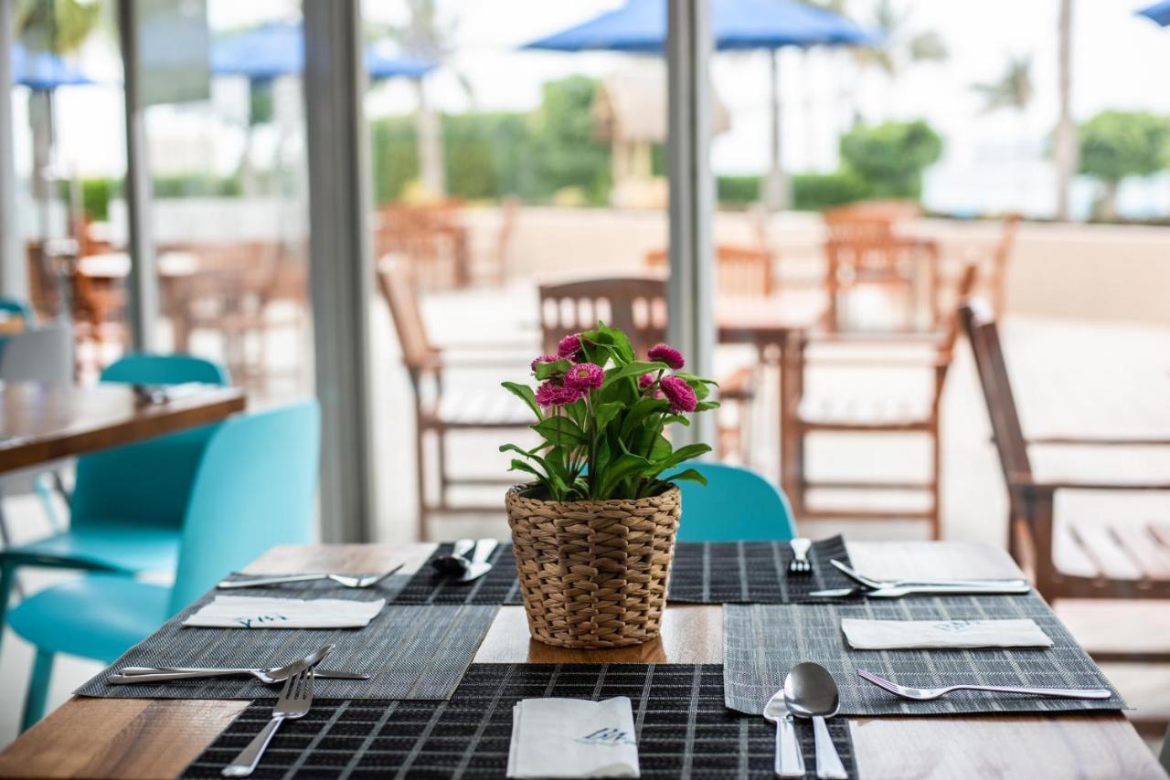 Bm Beach Resort Ras al-Khaimah Eksteriør billede
