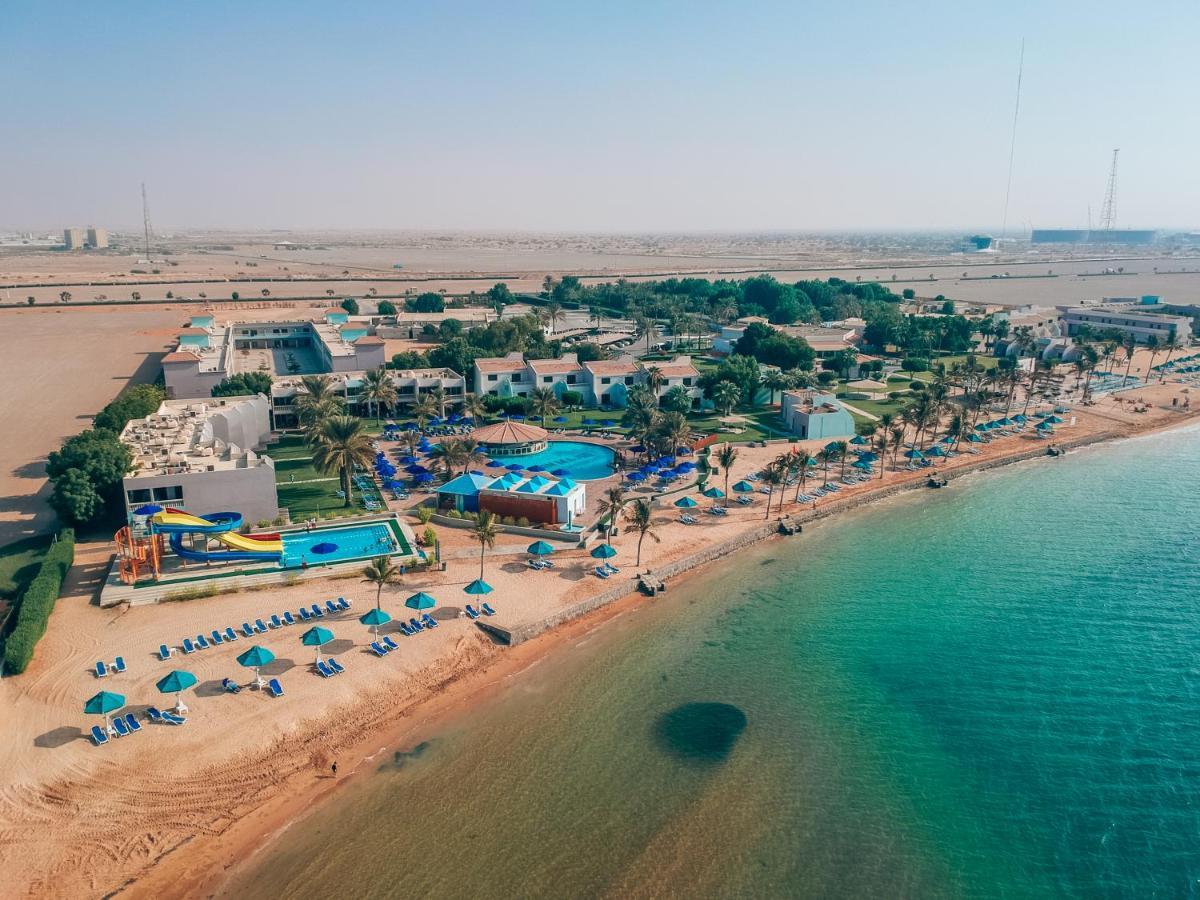Bm Beach Resort Ras al-Khaimah Eksteriør billede